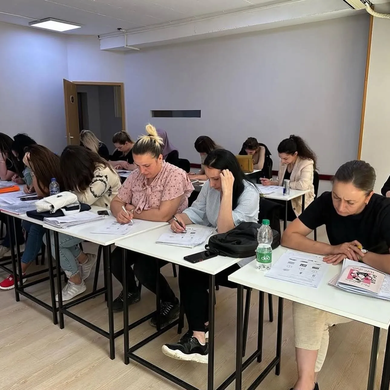 Provimi ECL për të rritur në Eurolingua Zentrum